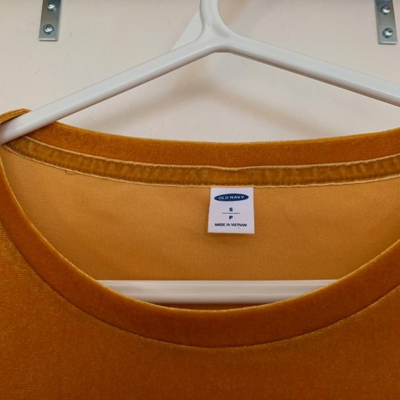 Golden Shirt Size S from Old Navy - Picture 3 of 4